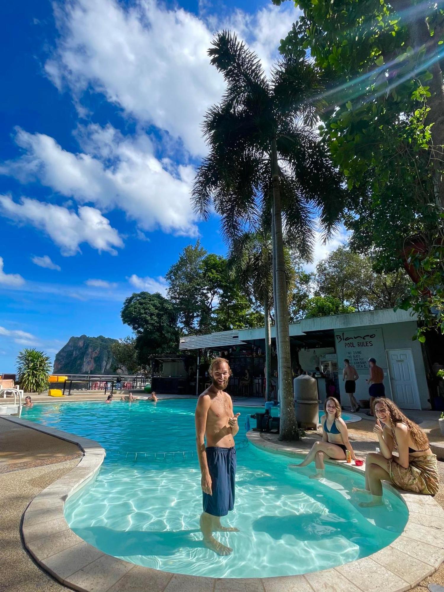 Social Quarters Blanco - Youth Hostel 18 To 35 Only Railay Extérieur photo